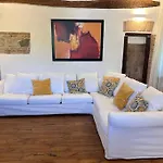 Con Vista Collina Fornovo Di Taro Apartman Piantonia